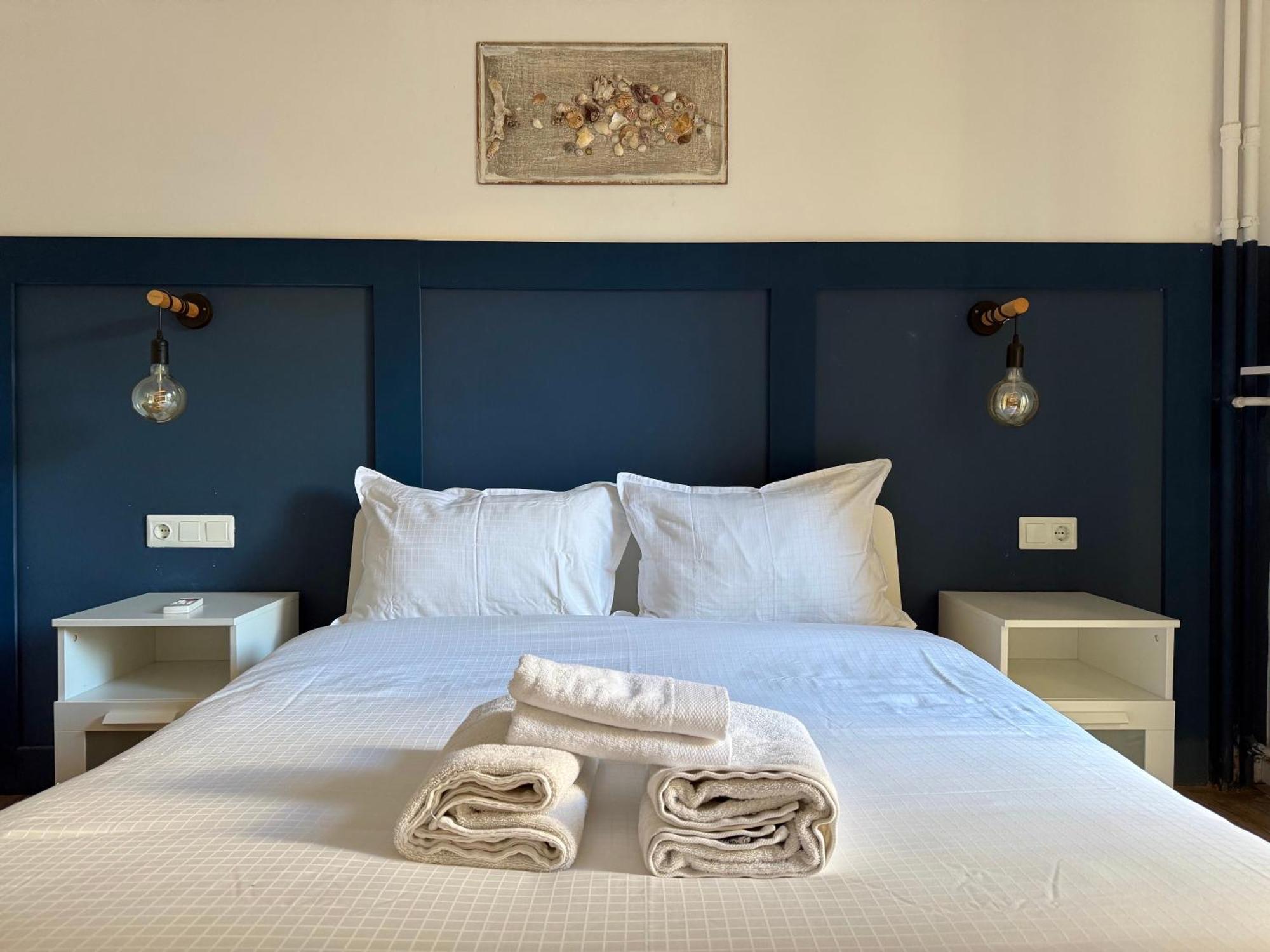 B&B Boutique Two Bedrooms Apartments Athena Bagian luar foto